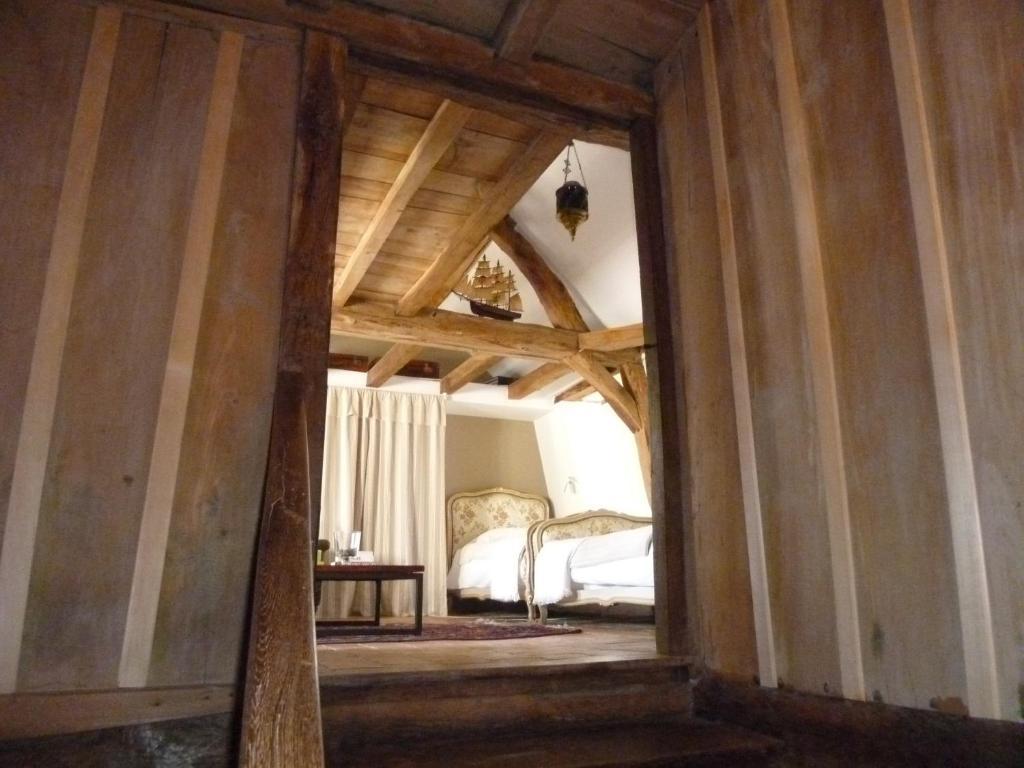 Manoir De Boisairault Acomodação com café da manhã Le Coudray-Macouard Quarto foto